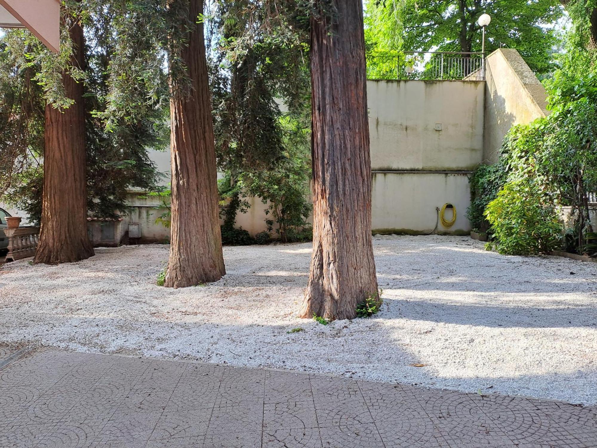 Hotel Villa Robinia Genzano di Roma Exterior foto