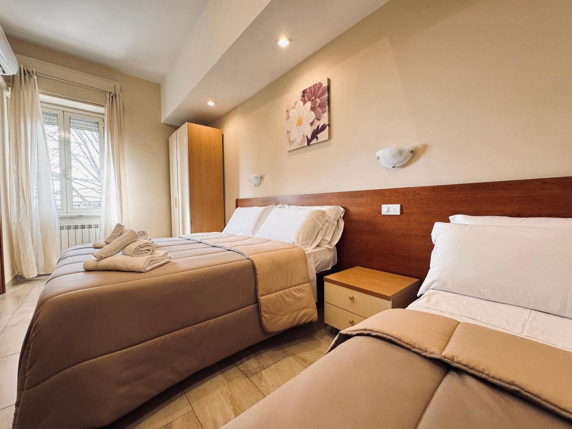 Hotel Villa Robinia Genzano di Roma Exterior foto