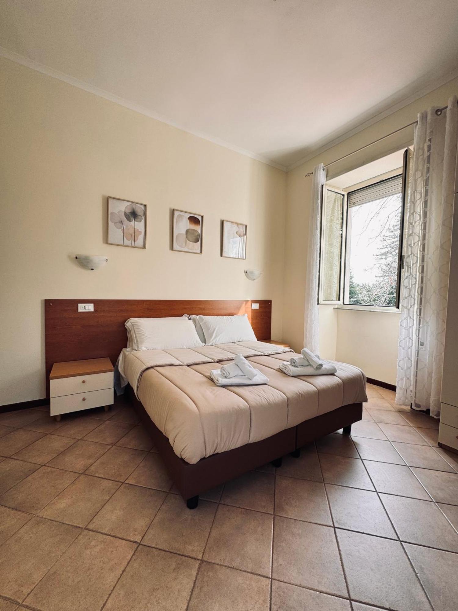 Hotel Villa Robinia Genzano di Roma Exterior foto